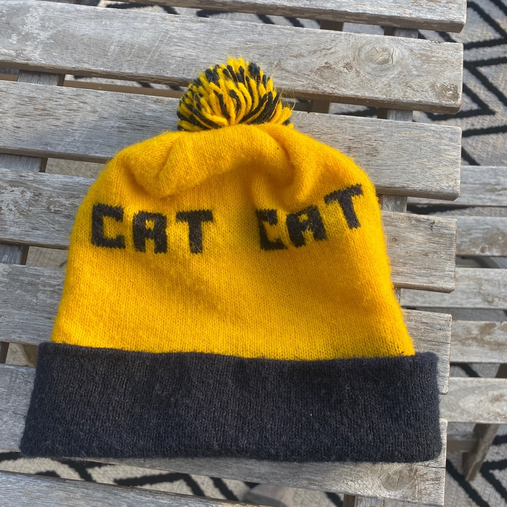 Vintage CAT knit beanie